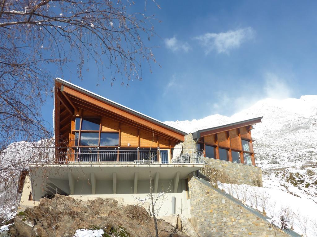 La Llardana Affittacamere Benasque Esterno foto